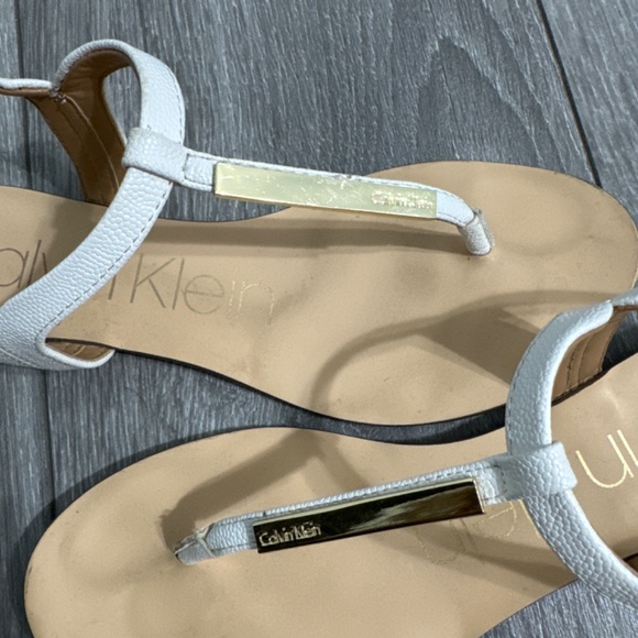 Calvin Klein white sandals - Picture 3 of 3